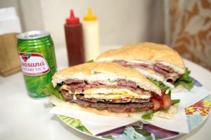 ブラジルショップのバーガー